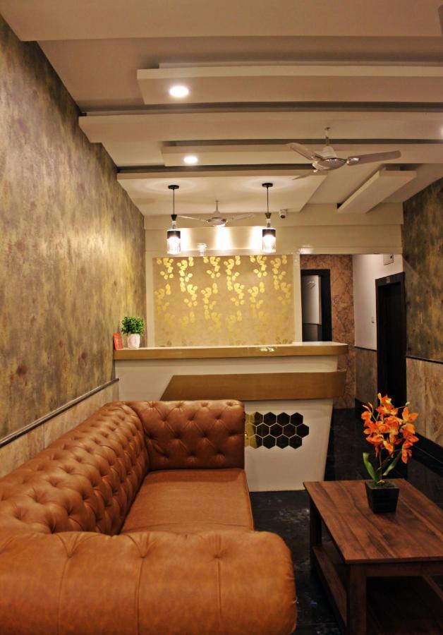 Royal 91 Hotel